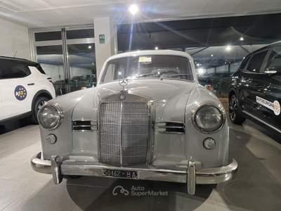 Mercedes-Benz Classe G Mercedes-Daimler Benz 180 Grigio usata MONOPOLI