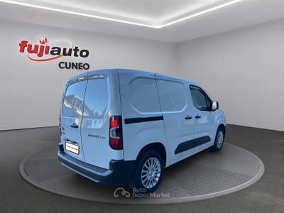 Toyota Proace Proace City 1.5D 100cv S&S L1 S Comfort Bianco usata Cuneo