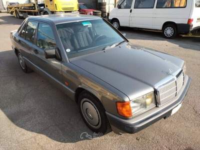 Mercedes-Benz Classe A 190 2.0 E cat TETTO APRIBILE!!!! Grigio usata Ferrara