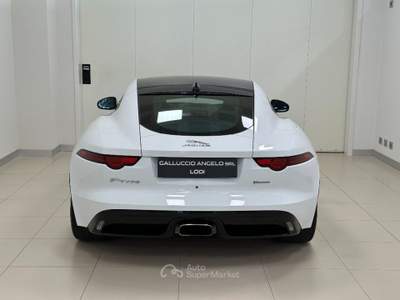 Jaguar F-Type 2.0 aut. Coupé R-Dynamic Bianco usata LODI