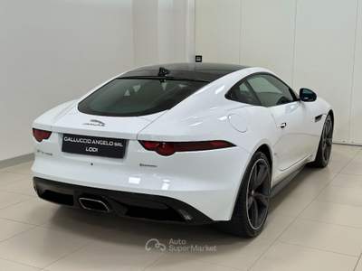 Jaguar F-Type 2.0 aut. Coupé R-Dynamic Bianco usata LODI