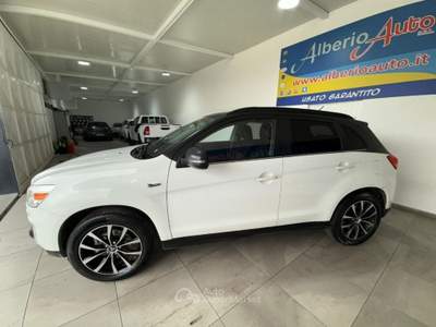 Mitsubishi ASX 1.8 DI-D 116 CV 2WD Intense Panoramic Bianco usata ADRANO