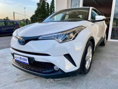 Toyota C-HR 1.8h Business 2wd e-cvt Bianco usata Vittoria