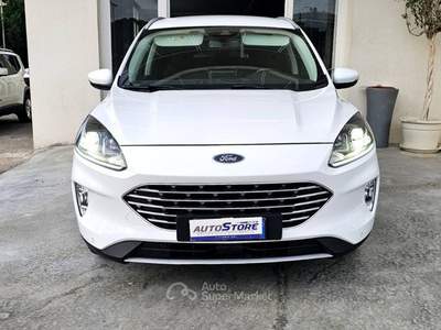 Ford Kuga 1.5 ecoblue Titanium Business 2wd 120cv auto Bianco usata Vittoria