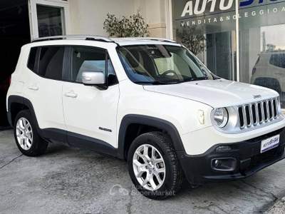 Jeep Renegade 2.0 mjt Limited 4wd 140cv auto Bianco usata Vittoria