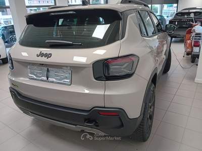 Jeep Avenger Avenger 1.2 turbo e-hybrid mhev Upland 4xe 145cv Beige usata Gardone Val Trompia