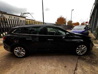 Renault Mégane Mégane Sporter dCi 130 CV Energy Business Nero usata Sassari