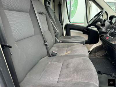 Peugeot Boxer 330 2.2 HDi/130CV FAP PC-TN Combi Comfort Bianco usata San Giuseppe Vesuviano
