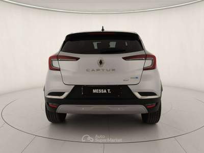 Renault Captur 1.6 E-Tech hybrid Techno Fast Track 145cv auto - PROMO TASSO ZERO Grigio usata Monza