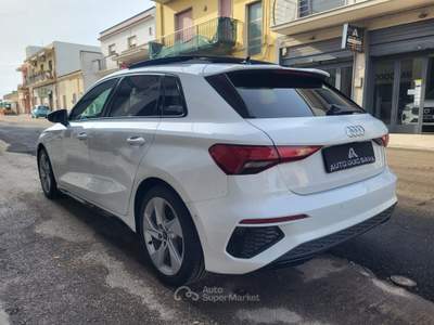 Audi A3 TDI 150 CV S-LINE AUTOM.+TETTO.... Bianco usata Sava