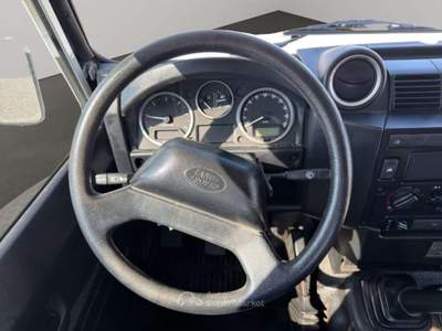 Land Rover Defender 2.2 TD4 110 PICK-UP Bianco usata San Miniato