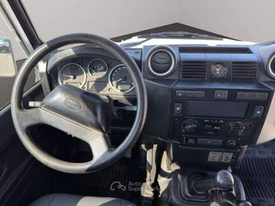 Land Rover Defender 2.2 TD4 110 PICK-UP Bianco usata San Miniato