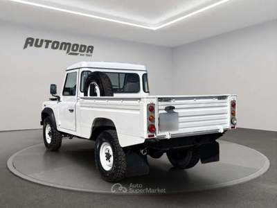 Land Rover Defender 2.2 TD4 110 PICK-UP Bianco usata San Miniato