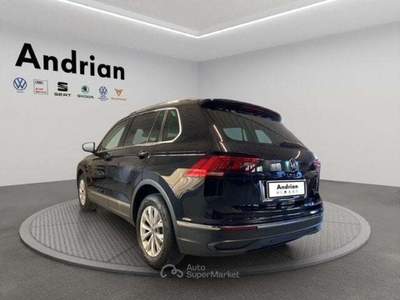 Volkswagen Tiguan Tiguan 2.0 TDI 150 CV SCR DSG Life Nero usata San Martino Buon Albergo