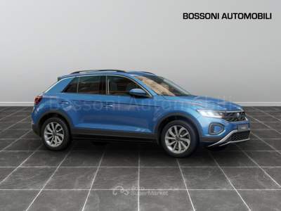 Volkswagen T-Roc 2.0 tdi scr 150cv edition plus dsg Blu/Azzurro usata Cremona
