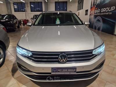 Volkswagen Passat 2.0 tdi Executive 150cv dsg Grigio usata Teramo