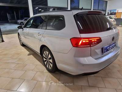 Volkswagen Passat 2.0 tdi Executive 150cv dsg Grigio usata Teramo