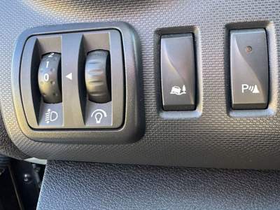 Opel Vivaro TOURER 9 POSSTI PASSO LUNGO 125 CV Nero usata Venezia