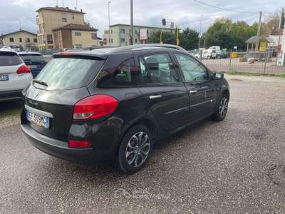 Renault Clio Clio III Sportour 1.2 16v X NEOPATENTATI Nero usata Ravenna