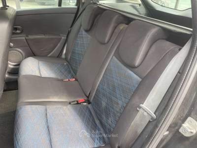 Renault Clio Clio III Sportour 1.2 16v X NEOPATENTATI Nero usata Ravenna
