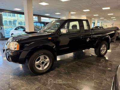 Nissan Navara 2.5 tdi 2p. King Cab - CABINA SINGOLA SEDILI RISC. Nero usata Villa Carcina