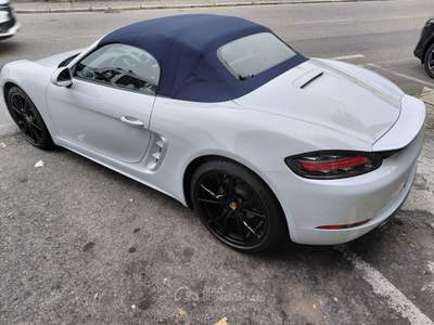 Porsche Boxster 718 Boxster 2.0 300cv pdk Bianco usata Fagnano Olona