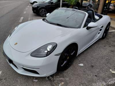 Porsche Boxster 718 Boxster 2.0 300cv pdk Bianco usata Fagnano Olona
