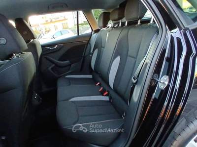 Skoda Kamiq Kamiq 1.0 tsi Selection 95cv Nero usata Pescantina