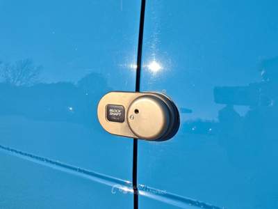 Volkswagen Caddy 2.0 Ecofuel *PASSO LUNGO*CINGHIA NUOVA* Blu/Azzurro usata Lissone