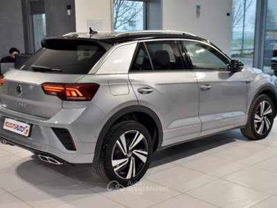 Volkswagen T-Roc 2.0 TDI 150 CV DSG R-LINE + TECH PACK DESIGN PACK Argento usata Quinzano D'oglio