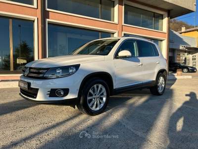 Volkswagen Tiguan 2.0 TDI 110 CV Sport & Style BlueMotion Technology Bianco usata Sant'Anna d'Alfaedo