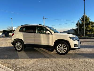 Volkswagen Tiguan 2.0 TDI 110 CV Sport & Style BlueMotion Technology Bianco usata Sant'Anna d'Alfaedo