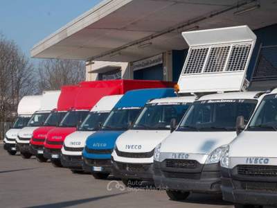 Isuzu M27 ISUZU M27 CABINA LARGA 3000 cc CASSONE RIBALTABILE Bianco usata Quinzano d'Oglio
