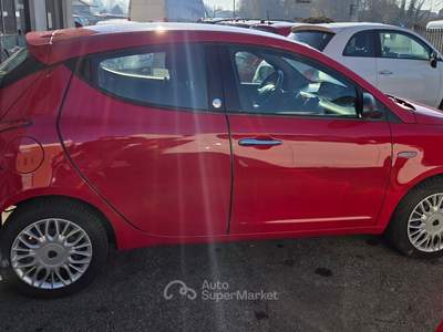 Lancia Ypsilon Ideale per neopatentati Rosso usata La Loggia