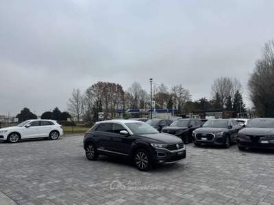 Volkswagen T-Roc 1.5 TSI DSG Style BlueMotion Technology Grigio usata Russi