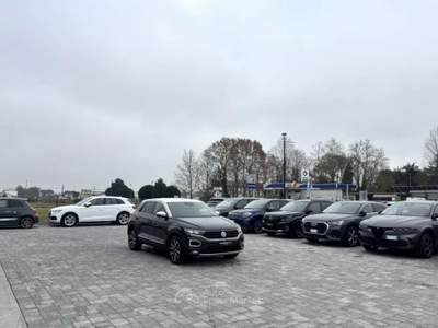 Volkswagen T-Roc 1.5 TSI DSG Style BlueMotion Technology Grigio usata Russi