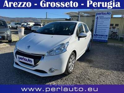Peugeot 208 1.4 8V HDi 68CV 5p. Active Bianco usata Arezzo