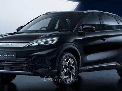 BYD Atto 3 60,4 kWh Comfort Nero usata Cento
