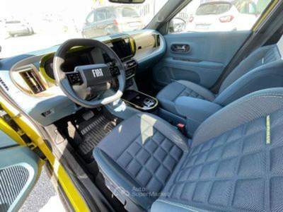 Fiat Grande Panda 1.2 hybrid La Prima 110cv edct Blu/Azzurro usata Cento