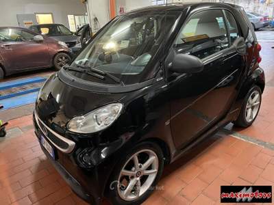 Smart ForTwo 800 40 kW coupé pulse cdi Nero usata Roma