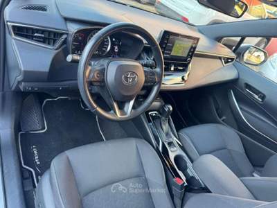 Toyota Corolla Touring 1.8 Hybrid Business(AUTOCARRO N1) Bianco usata Milano