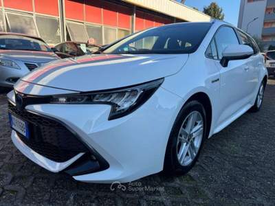 Toyota Corolla Touring 1.8 Hybrid Business(AUTOCARRO N1) Bianco usata Milano