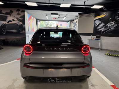 Lancia Ypsilon Ypsilon 54kWh 156cv Grigio usata Desenzano del Garda