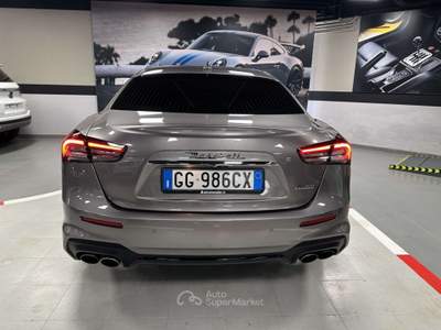 Maserati Ghibli III 2021 2.0 mhev Gransport 330cv auto Grigio usata Desenzano del Garda