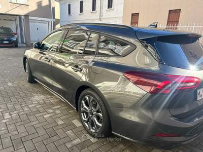 Ford Focus STline KM0 Grigio usata Gallarate