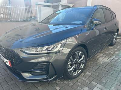 Ford Focus STline KM0 Grigio usata Gallarate