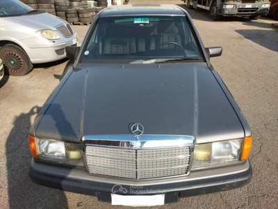 Mercedes-Benz 190 2.0 E cat TETTO APRIBILE!!!! Grigio usata Ferrara