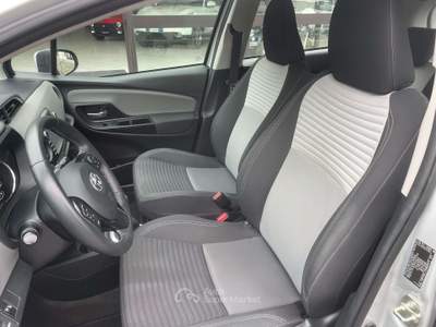 Toyota Yaris Yaris III 5p 1.0 Business Argento usata Ravenna
