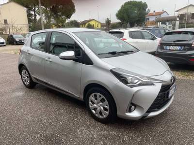 Toyota Yaris Yaris III 5p 1.0 Business Argento usata Ravenna