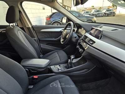 BMW X1 xDrive25e Business Advantage PLUG IN Nero usata Roma